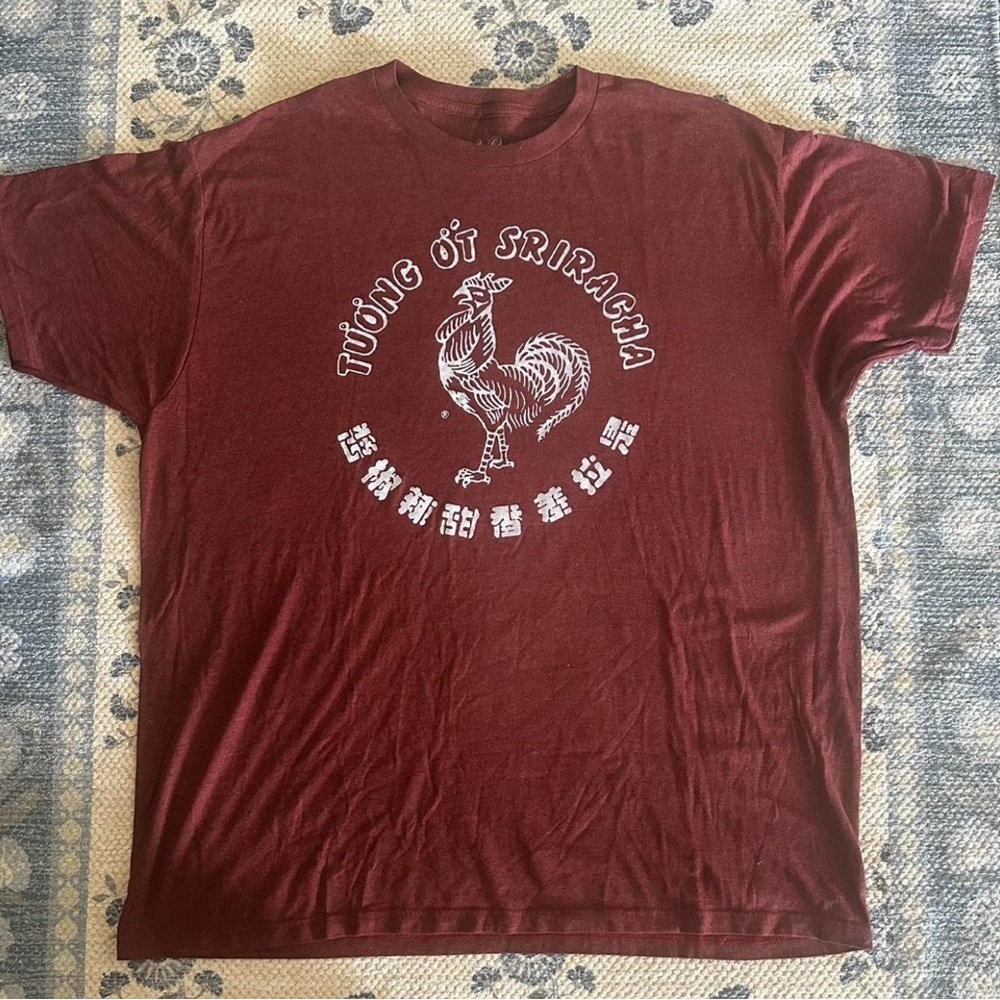 Sriracha Graphic Tee - Maroon